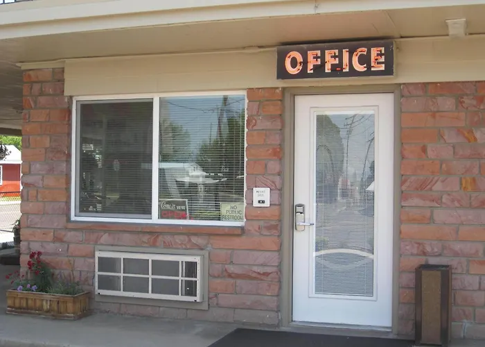 Interstate 8 Motel