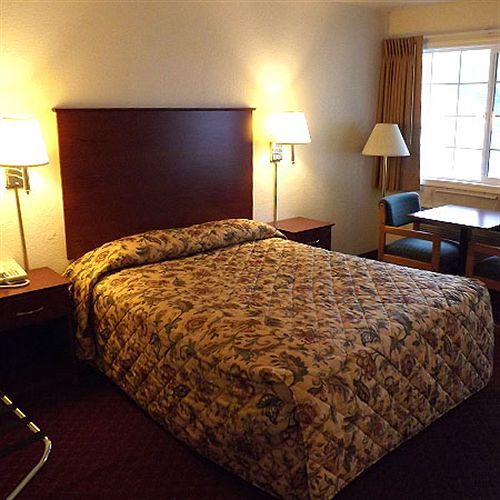 Interstate 8 Motel Lakeview